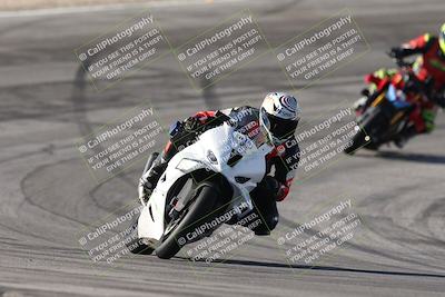 media/Jan-15-2026-Racers Edge (Thu) [[dfebeb70ab]]/3-B Group/Session 2 (Bowl Exit)/